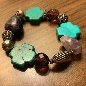 Elastic bracelet with amethyst, turquoise, and silver tone beads